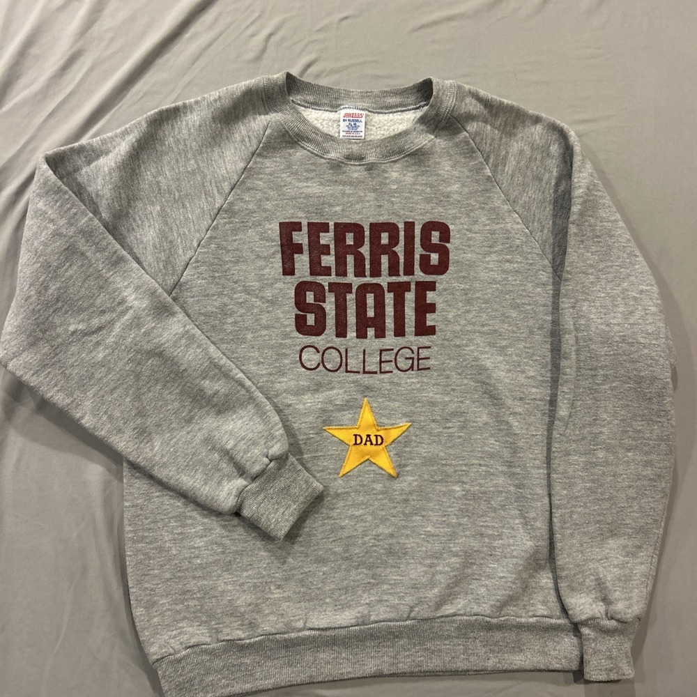 Vintage 90's Gear Ferris State college‎ Crewneck Sweatshirt Men Dad READ